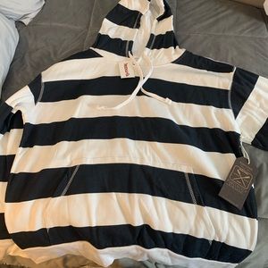 Too Cool Resort Wear Navy Striped Pullover